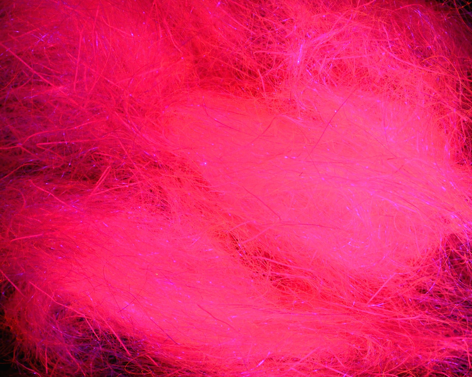 Spawn's UV Simi Seal Dubbing - UV Pesca Hot Pink