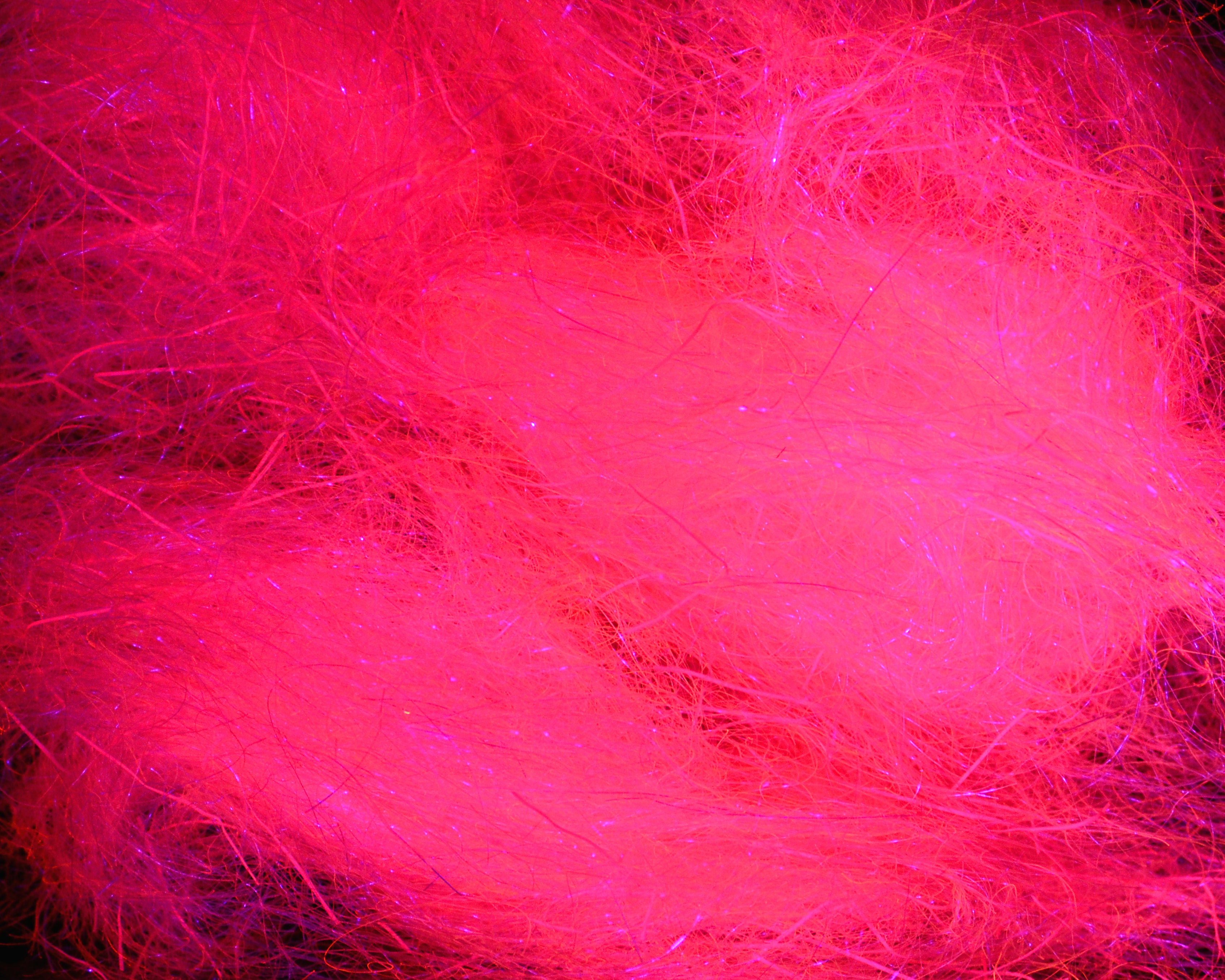 Spawn's UV Simi Seal Dubbing - UV Pesca Hot Pink
